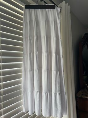 Elegant White Tiered Maxi Skirt - Women